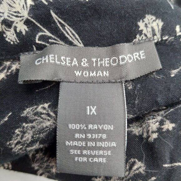 Chelsea & Theodore Shirt Size 1X Black Floral Print Tunic Button Up Top - Picture 3 of 7